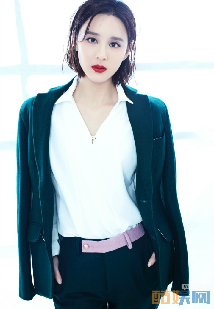 华娇个人经历 华娇个人资料简介  华娇写真、杂志、生活照、活动照欣赏