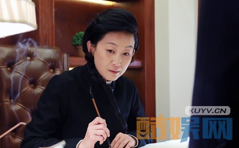 电视剧我的1997高建国的母亲岳芳英是谁演的？电视剧我的1997高建国的母亲岳芳英扮演者陈瑾个人资料、写真、生活照欣赏