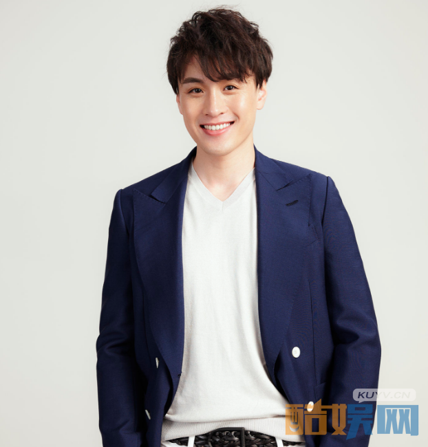 苏航个人经历  苏航个人资料简介  苏航写真、杂志、生活照、活动照欣赏