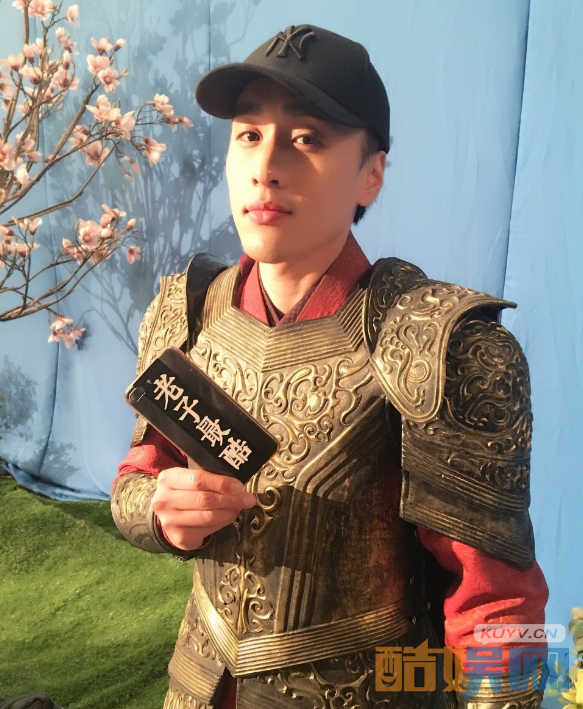 苏航个人经历  苏航个人资料简介  苏航写真、杂志、生活照、活动照欣赏