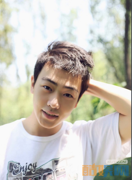 电视剧一起同过窗第二季任逸帆是谁演的？电视剧一起同过窗第二季任逸帆扮演者李于翔个人资料、写真、生活照欣赏