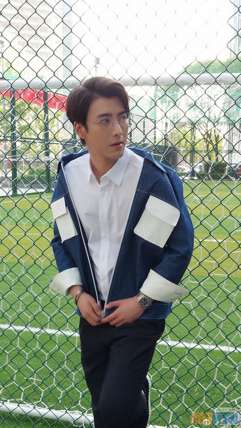 应昊茗少年写真