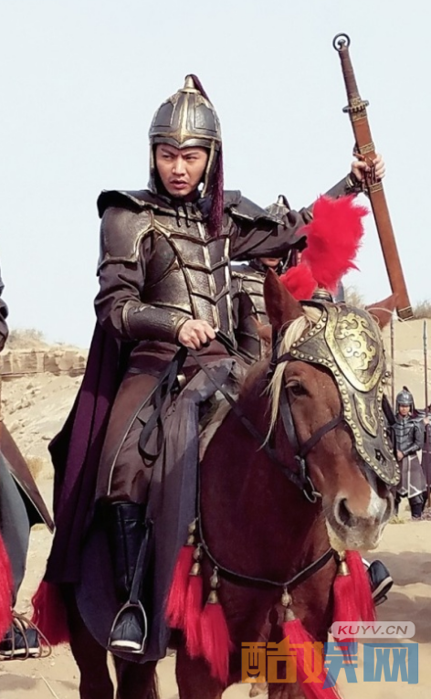 陈忻泽个人经历  陈忻泽个人资料简介  陈忻泽写真、杂志、生活照、活动照欣赏