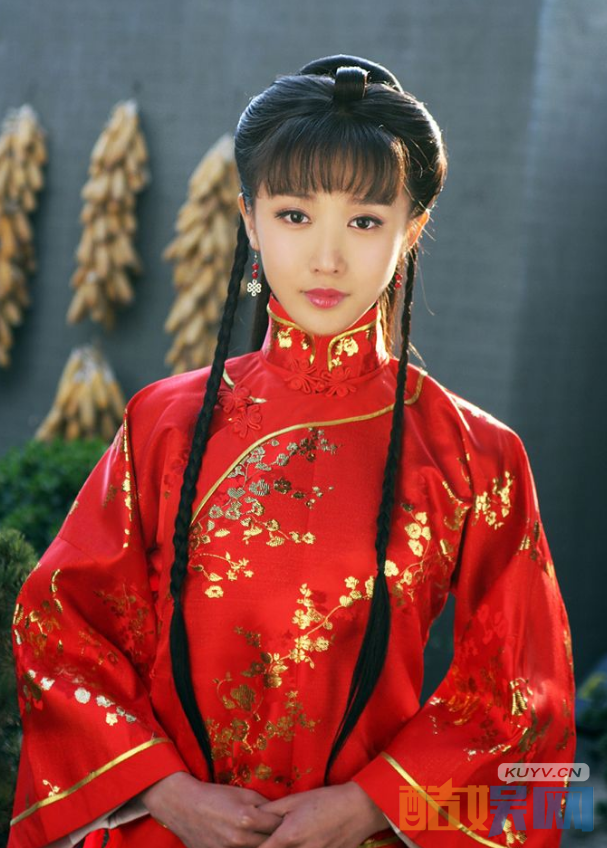 潘时七个人经历  潘时七个人资料简介   潘时七写真、杂志、生活照、活动照欣赏