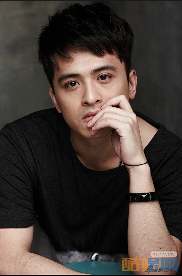 电视剧一起同过窗第二季毕十三是谁演的？电视剧一起同过窗第二季毕十三扮演者应岱臻个人资料、写真、生活照欣赏