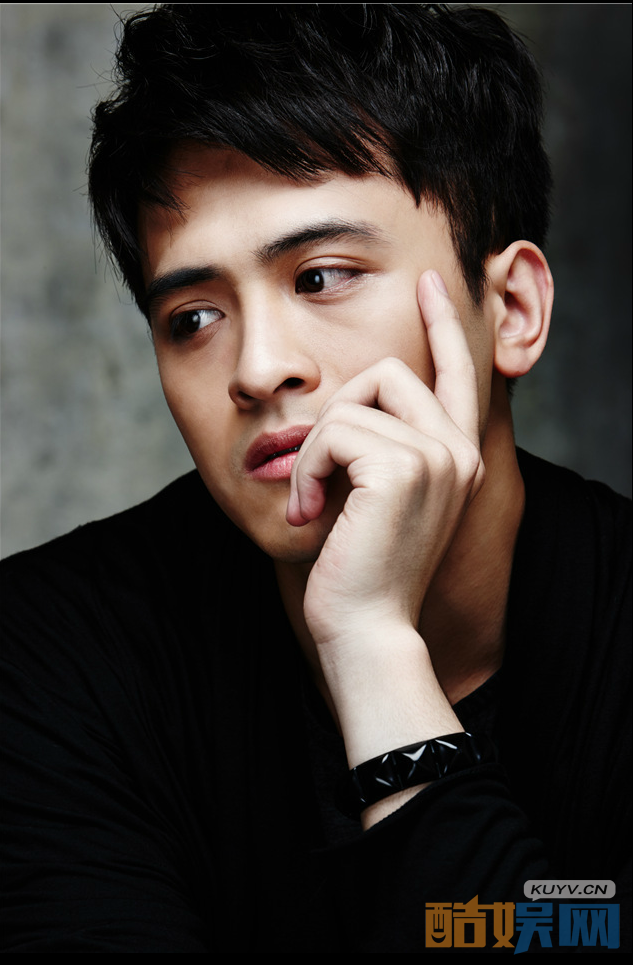 电视剧一起同过窗第二季毕十三是谁演的？电视剧一起同过窗第二季毕十三扮演者应岱臻个人资料、写真、生活照欣赏