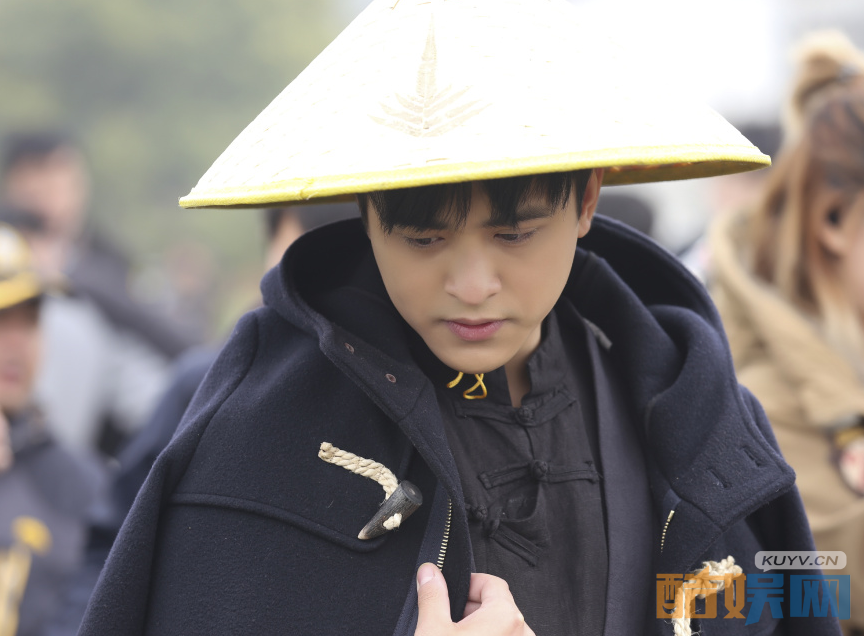 电视剧一起同过窗第二季毕十三是谁演的？电视剧一起同过窗第二季毕十三扮演者应岱臻个人资料、写真、生活照欣赏