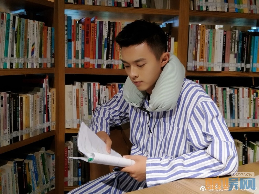 电视剧深海利剑姜耀是谁扮演的 电视剧深海利剑姜耀扮演者徐洋个人资料、写真、生活照欣赏