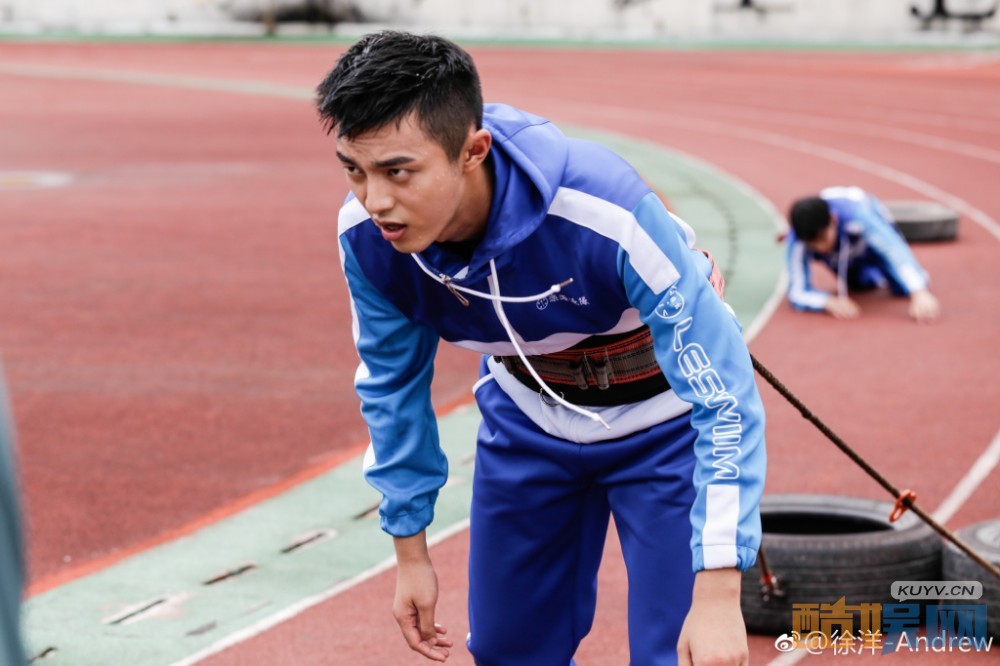 电视剧深海利剑姜耀是谁扮演的 电视剧深海利剑姜耀扮演者徐洋个人资料、写真、生活照欣赏