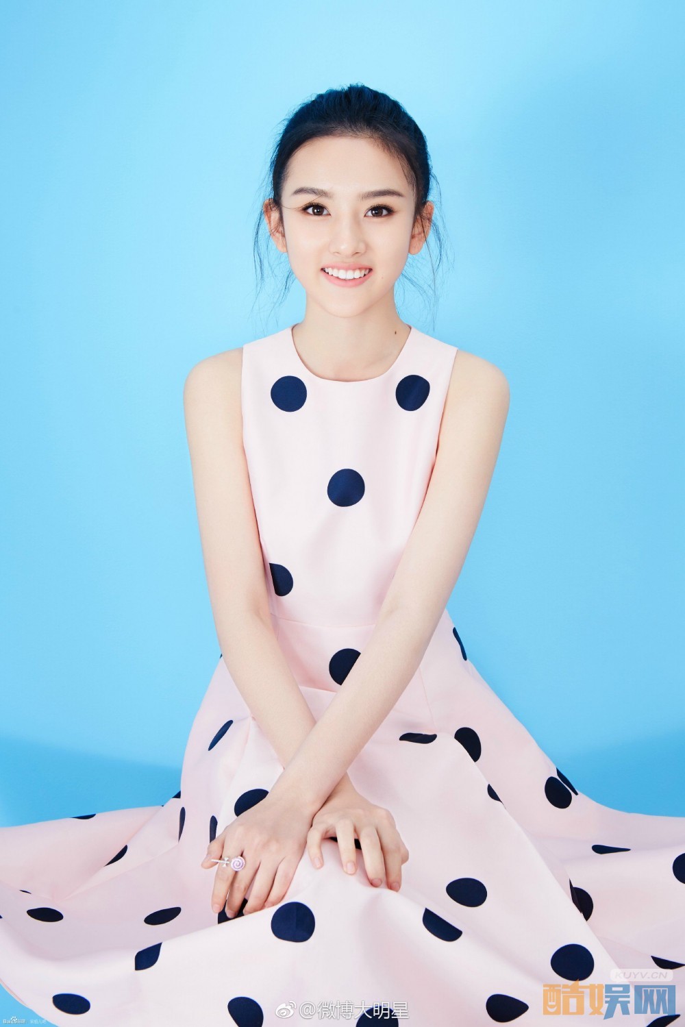 我们的少年时代里面班长是谁扮演的，班长扮演者宋祖儿个人资料、写真、生活照片欣赏