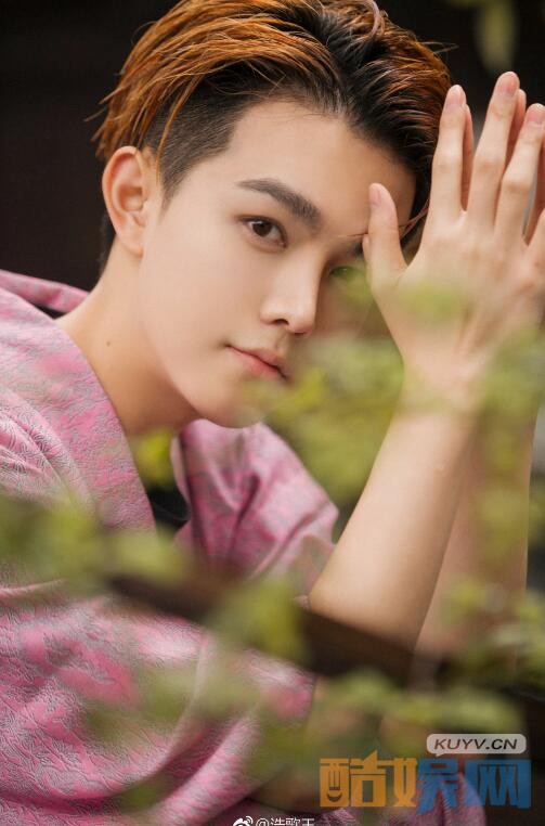 双世宠妃十四皇子墨靖轩是谁扮演的 双世宠妃墨靖轩扮演者王浩歌个人资料、写真、生活照欣赏