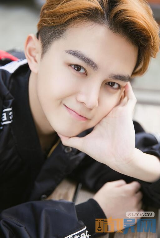 双世宠妃十四皇子墨靖轩是谁扮演的 双世宠妃墨靖轩扮演者王浩歌个人资料、写真、生活照欣赏