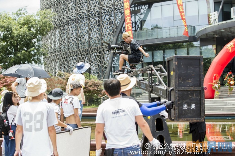 你这么爱我我可要当真了片场照