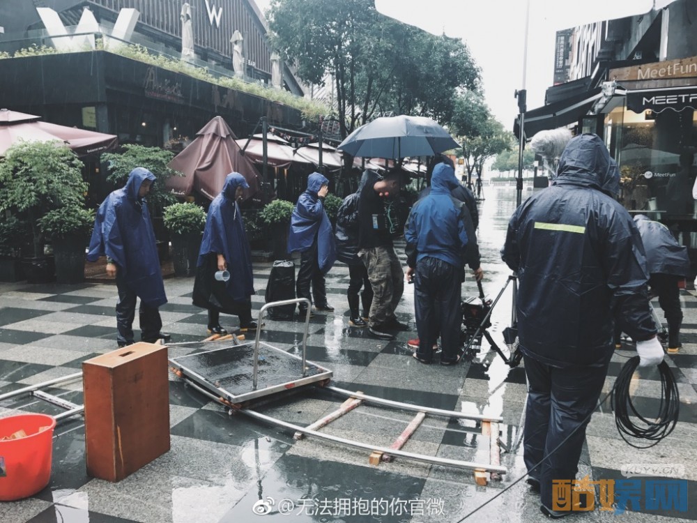 无法拥抱的你片场照