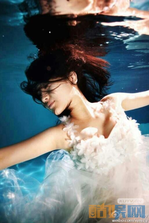 双世宠妃里镜心是谁扮演的 镜心扮演者孙艺宁个人资料、写真、生活图片欣赏