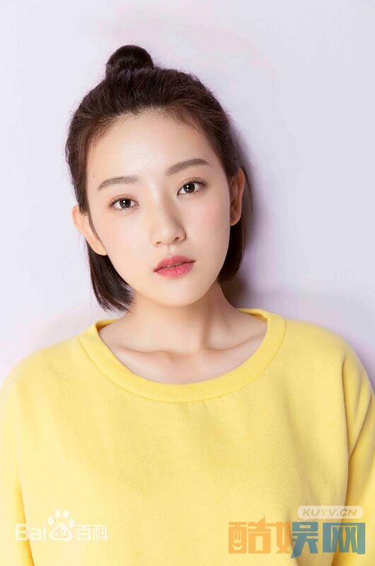 双世宠妃里镜心是谁扮演的 镜心扮演者孙艺宁个人资料、写真、生活图片欣赏