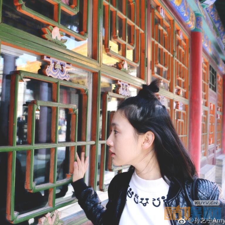 双世宠妃里镜心是谁扮演的 镜心扮演者孙艺宁个人资料、写真、生活图片欣赏