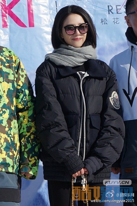  东山晴后雪片场照