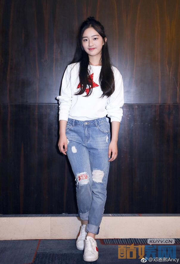 我们的少年时代邢珊珊是谁扮演的 邢珊珊扮演者邓恩熙个人资料、图片欣赏