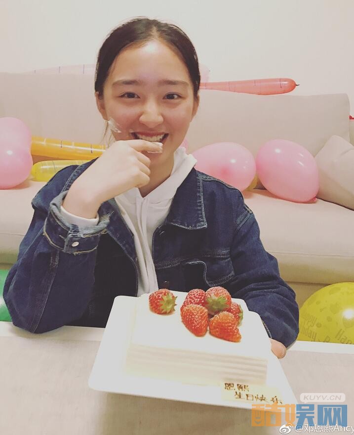 我们的少年时代邢珊珊是谁扮演的 邢珊珊扮演者邓恩熙个人资料、图片欣赏
