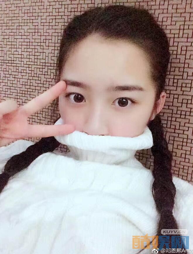 我们的少年时代邢珊珊是谁扮演的 邢珊珊扮演者邓恩熙个人资料、图片欣赏