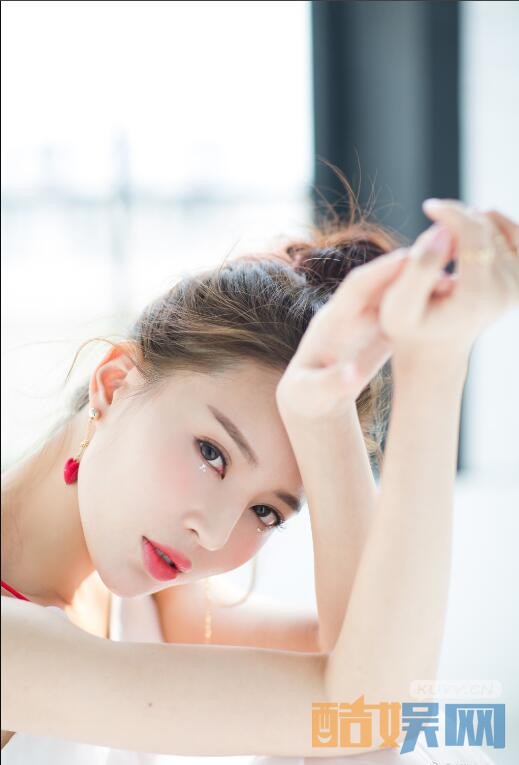 大话西游之爱你一万年青霞是谁扮演的？青霞扮演者温心个人资料、图片赏析