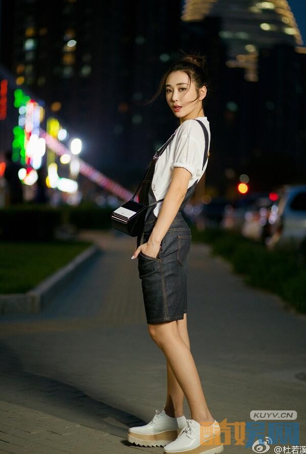 大话西游之爱你一万年春三十娘是谁扮演的？春三十娘扮演者杜若溪个人资料、图片赏析