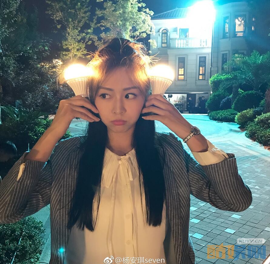 盲约郝悠悠是谁扮演的？郝悠悠扮演者杨安琪个人资料、图片赏析