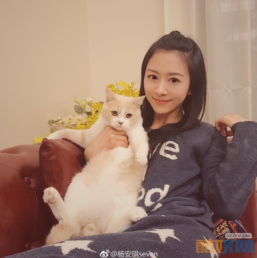 盲约郝悠悠是谁扮演的？郝悠悠扮演者杨安琪个人资料、图片赏析