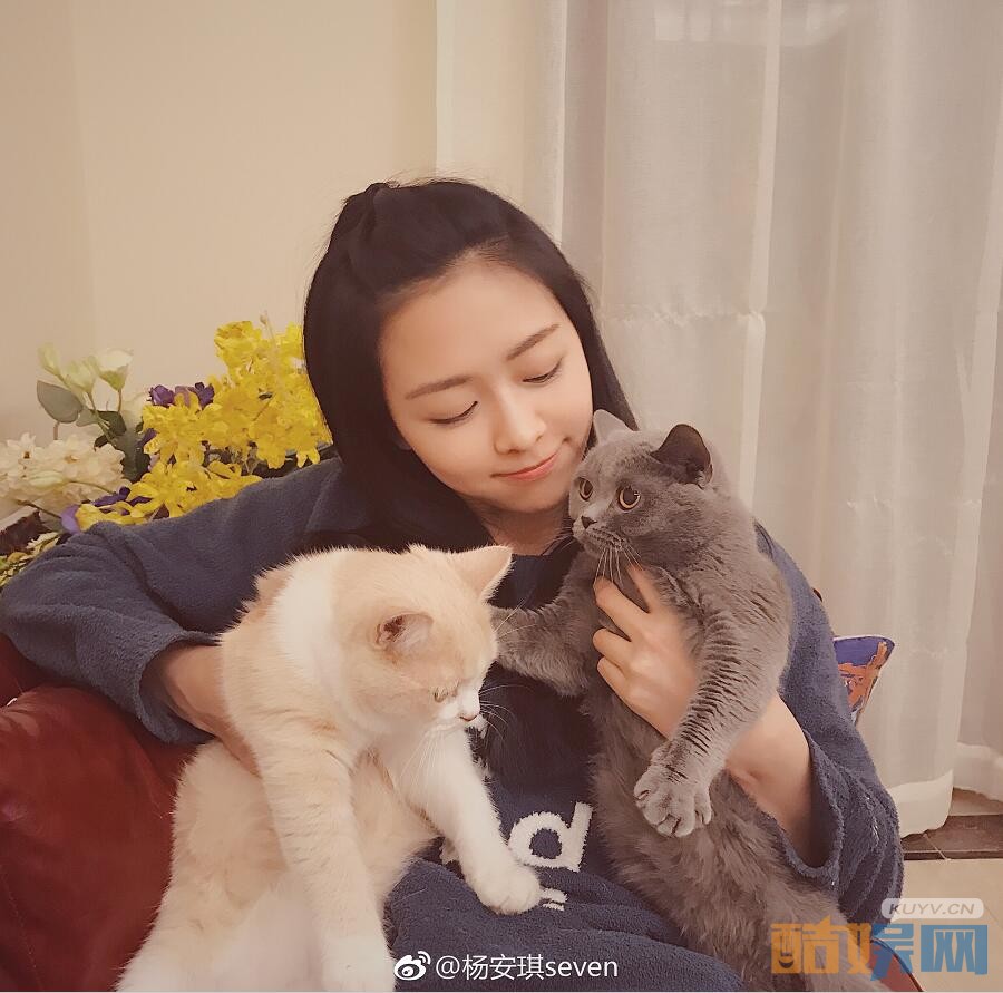 盲约郝悠悠是谁扮演的？郝悠悠扮演者杨安琪个人资料、图片赏析