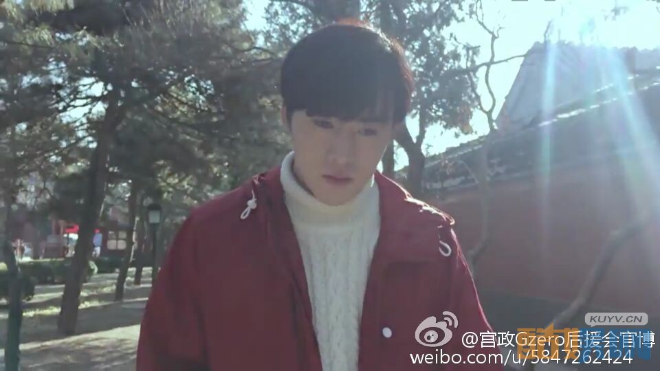 宫政《烟袋斜街10号》剧照写真