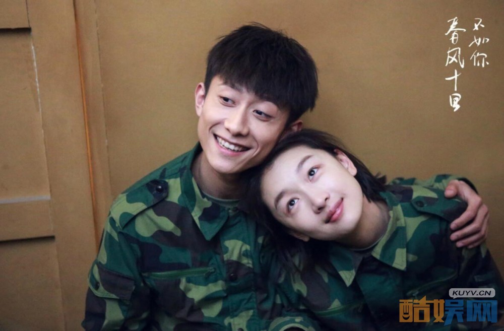 《春风十里不如你》秋水教肖红背诵的那首诗是什么诗？舒婷《致橡树》全文赏析！