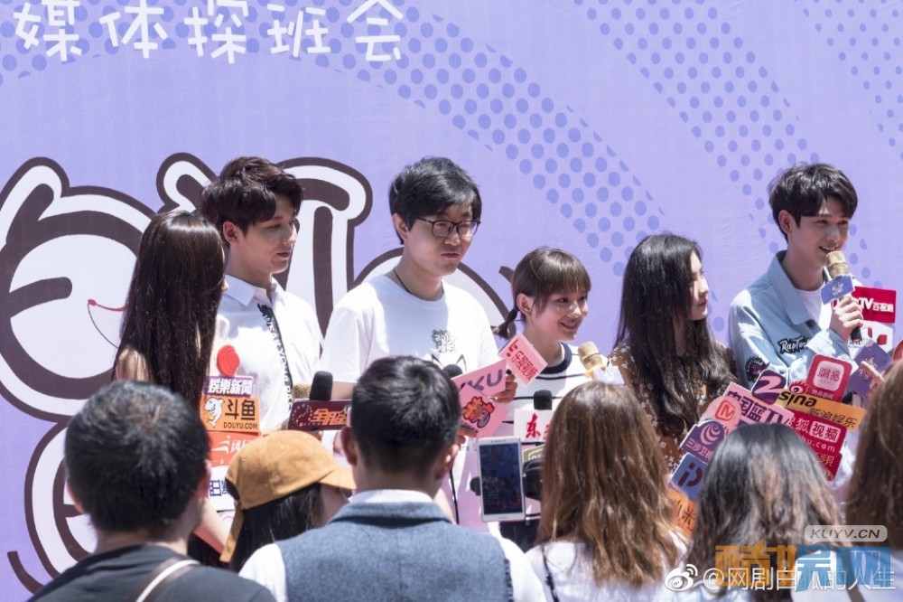 白狐的人生片场照