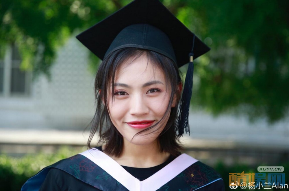 杨小兰个人经历杨小兰家庭背景
