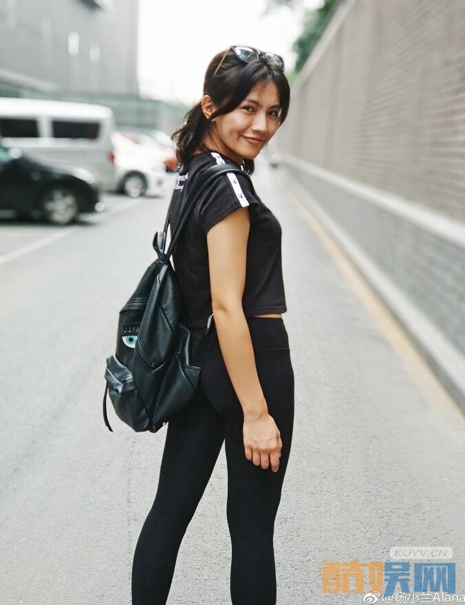 杨小兰个人写真
