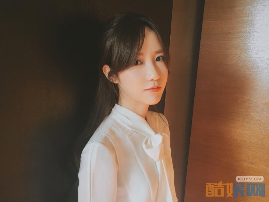 电视剧《左耳》李珥是谁扮演的 李珥扮演者米咪个人资料、图片写真赏析