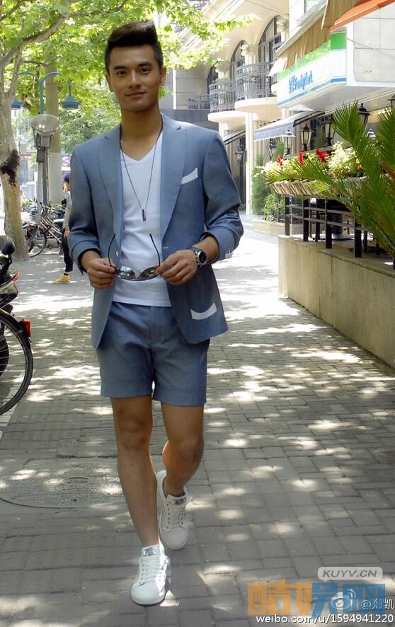 电视剧《左耳》张漾是谁扮演的 张漾扮演者郑凯个人资料、图片写真赏析