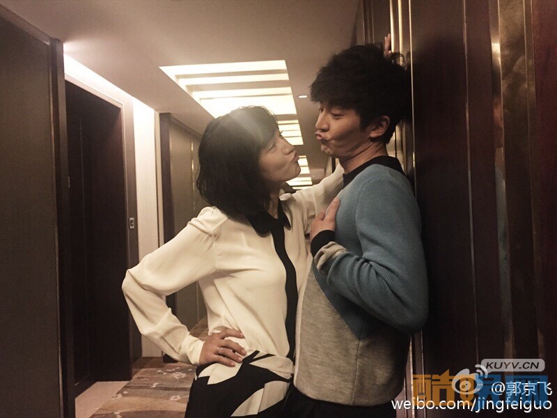 郭京飞和妻子鲍莉合照写真