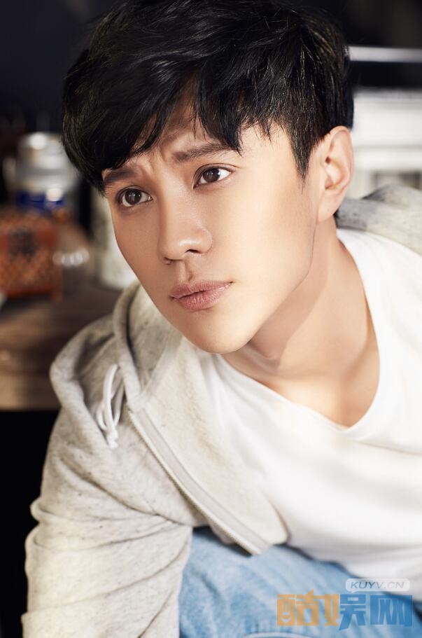 《秦时丽人明月心》李仲是谁扮演的 李仲扮演者杨彤个人资料、照片写真赏析