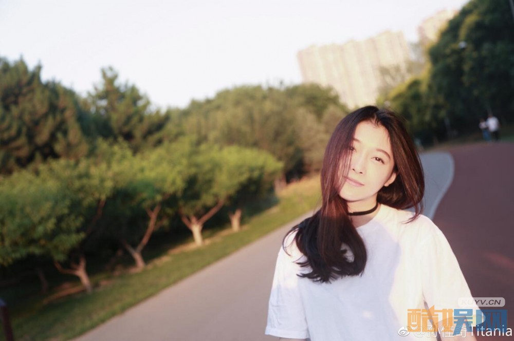 孙佳奇个人经历孙佳奇家庭背景