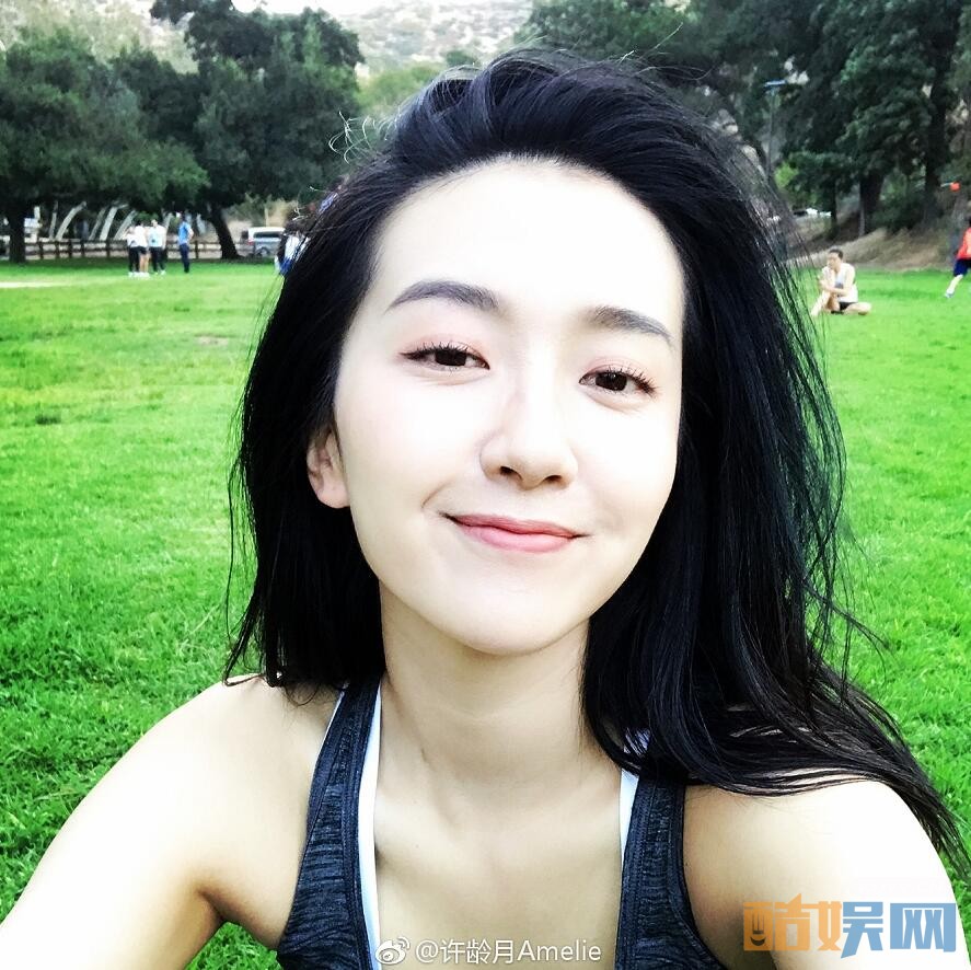 电视剧《左耳》蒋皎是谁扮演的？蒋皎扮演者许龄月个人资料、图片写真赏析