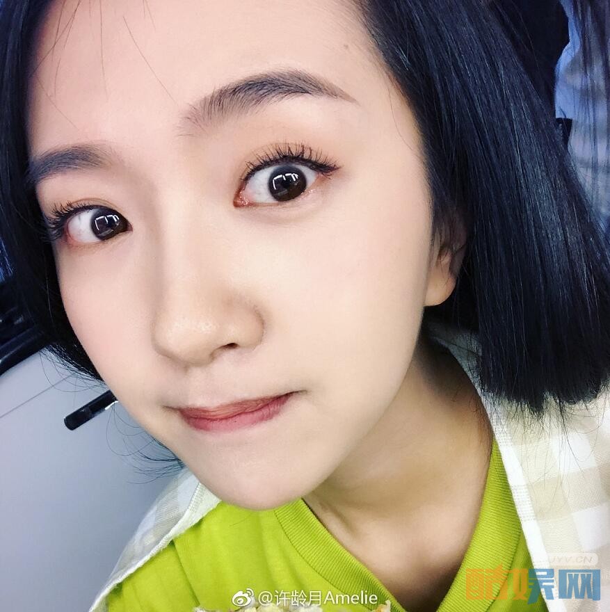 电视剧《左耳》蒋皎是谁扮演的？蒋皎扮演者许龄月个人资料、图片写真赏析