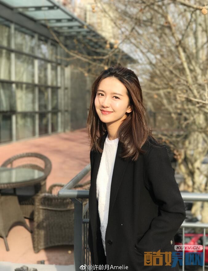 电视剧《左耳》蒋皎是谁扮演的？蒋皎扮演者许龄月个人资料、图片写真赏析