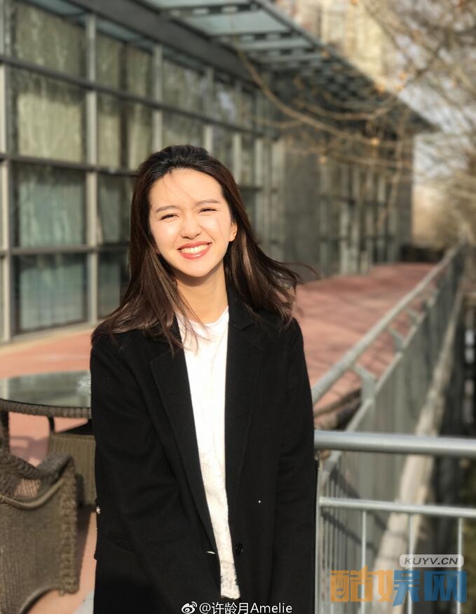 电视剧《左耳》蒋皎是谁扮演的？蒋皎扮演者许龄月个人资料、图片写真赏析