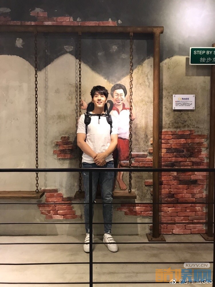 电视剧进击吧闪电邓尓豪是谁演的 电视剧进击吧闪电邓尓豪扮演者胡宇威个人资料、写真及生活照欣赏