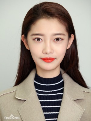 田依桐