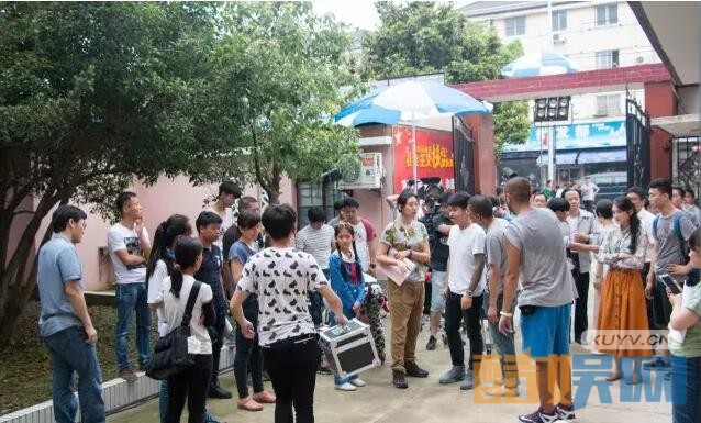 外滩的钟声片场照