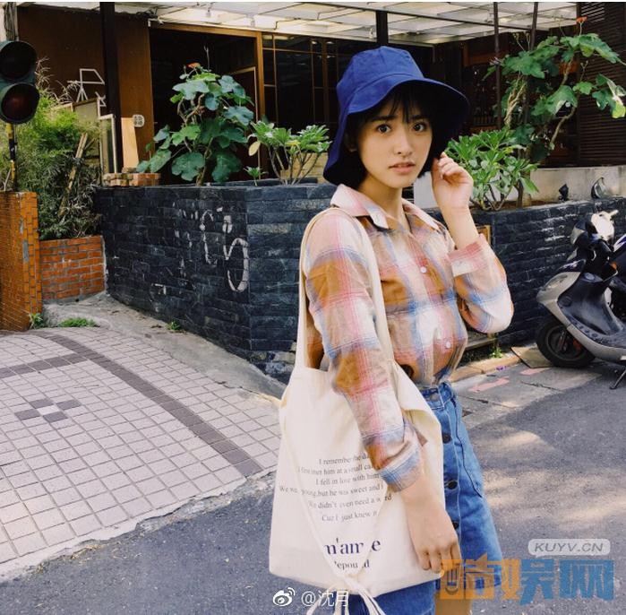 电视剧网剧致我们单纯的小美好陈小希是谁扮演的？电视剧网剧致我们单纯的小美好陈小希扮演者沈月个人资料、写真、生活照欣赏