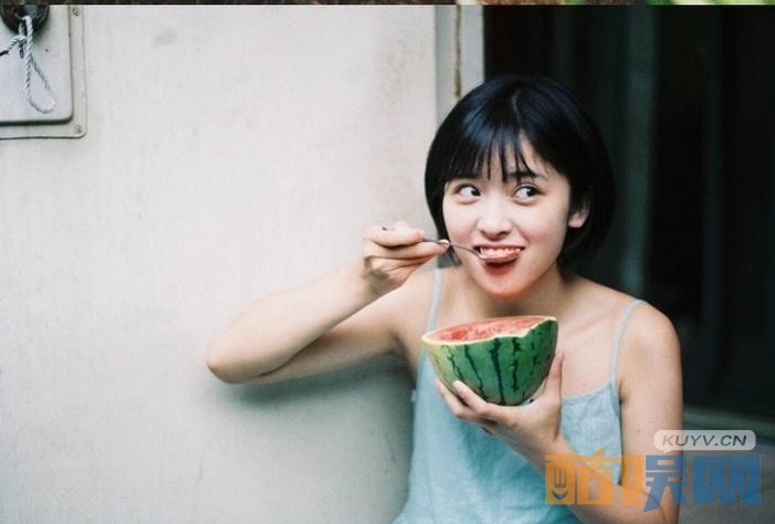 电视剧网剧致我们单纯的小美好陈小希是谁扮演的？电视剧网剧致我们单纯的小美好陈小希扮演者沈月个人资料、写真、生活照欣赏