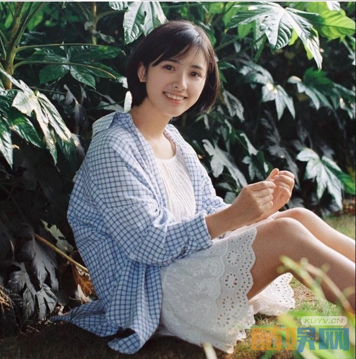 电视剧网剧致我们单纯的小美好陈小希是谁扮演的？电视剧网剧致我们单纯的小美好陈小希扮演者沈月个人资料、写真、生活照欣赏